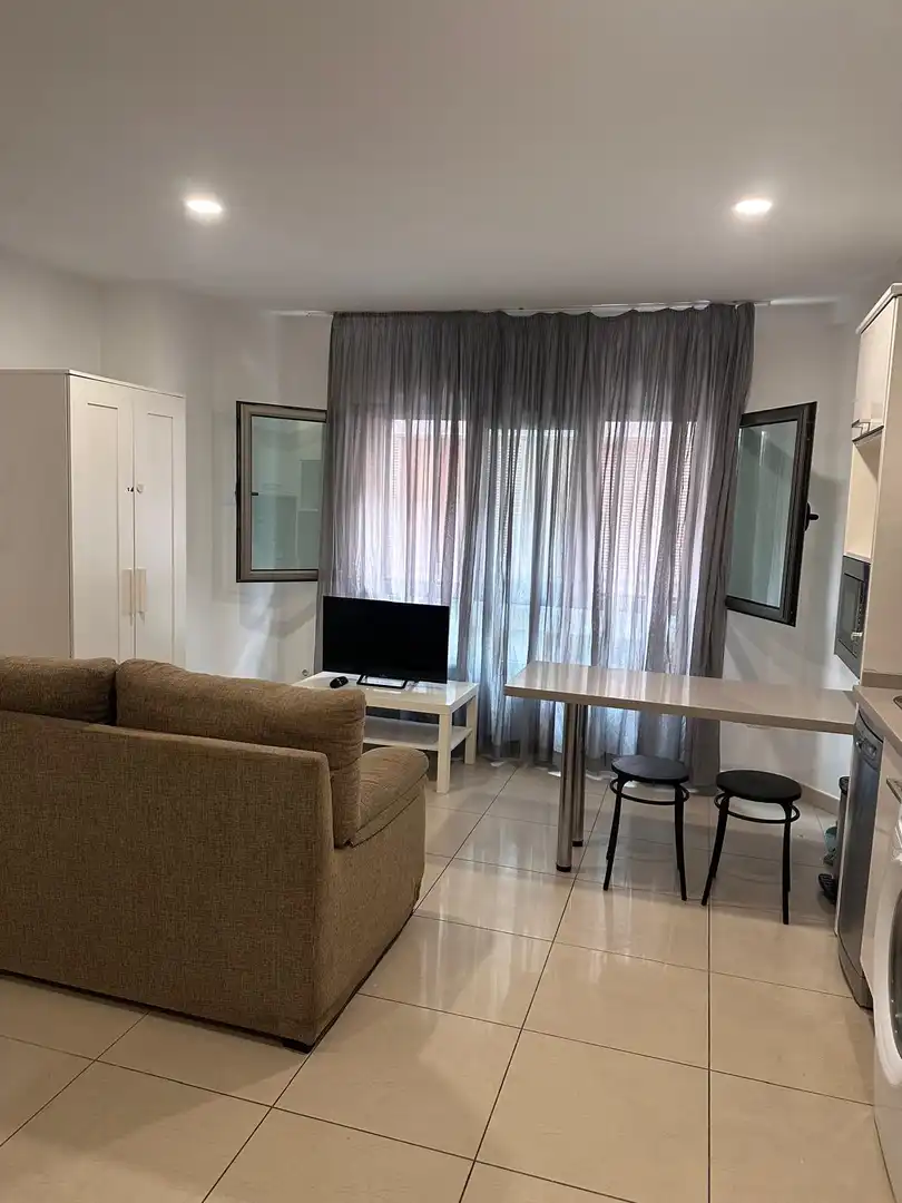 Loft de alquiler en Calle Galileo, 19, Santa Catalina - Canteras Loft de alquiler en Calle Galileo, 19, Santa Catalina - Canteras