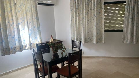 Foto 2 de Piso de alquiler en Alameda de Capuchinos, 50, El Ejido, Málaga Capital