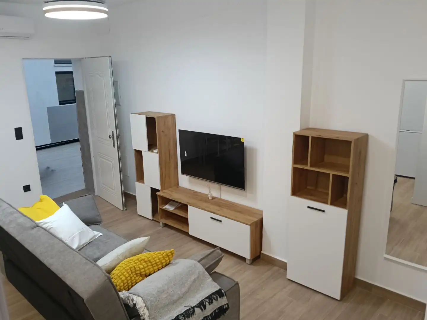 Lofts for rent in Calle Tomás Fernández, 7, Barrio de Ciudad Jardín Living room of Lofts for rent in Málaga with Air Conditioner, Heating and Furnished