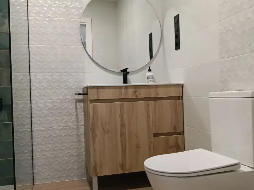 Bany de Loft de lloguer en Málaga amb Aire condicionat, Calefacció i Moblat