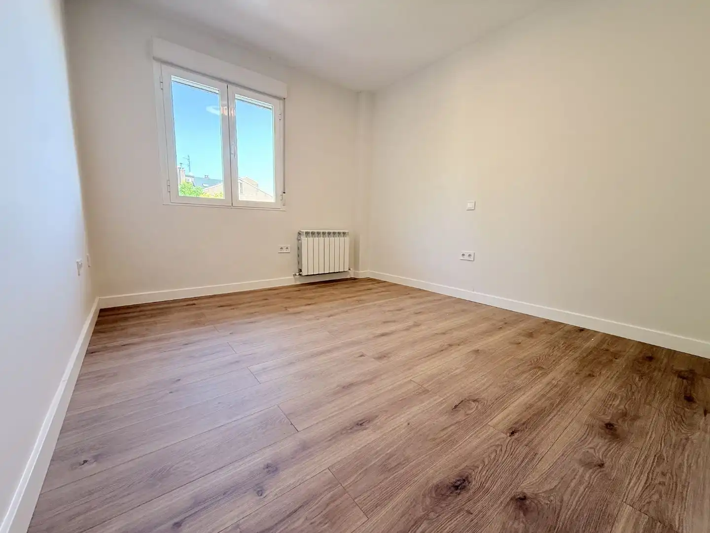 Flat for rent in Calle Arzobispo Cos, 18, Quintana Bedroom of Flat for rent in Madrid with Heating, Private garden and Terrace