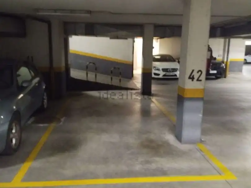 Flat for rent in Calle Arzobispo Cos, 18, Quintana Parking of Flat for rent in Madrid with Heating, Private garden and Terrace