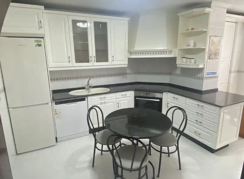 Flat for sale in Avenida Doutor Fleming, 73, Ferrol Kitchen of Flat for sale in Ferrol