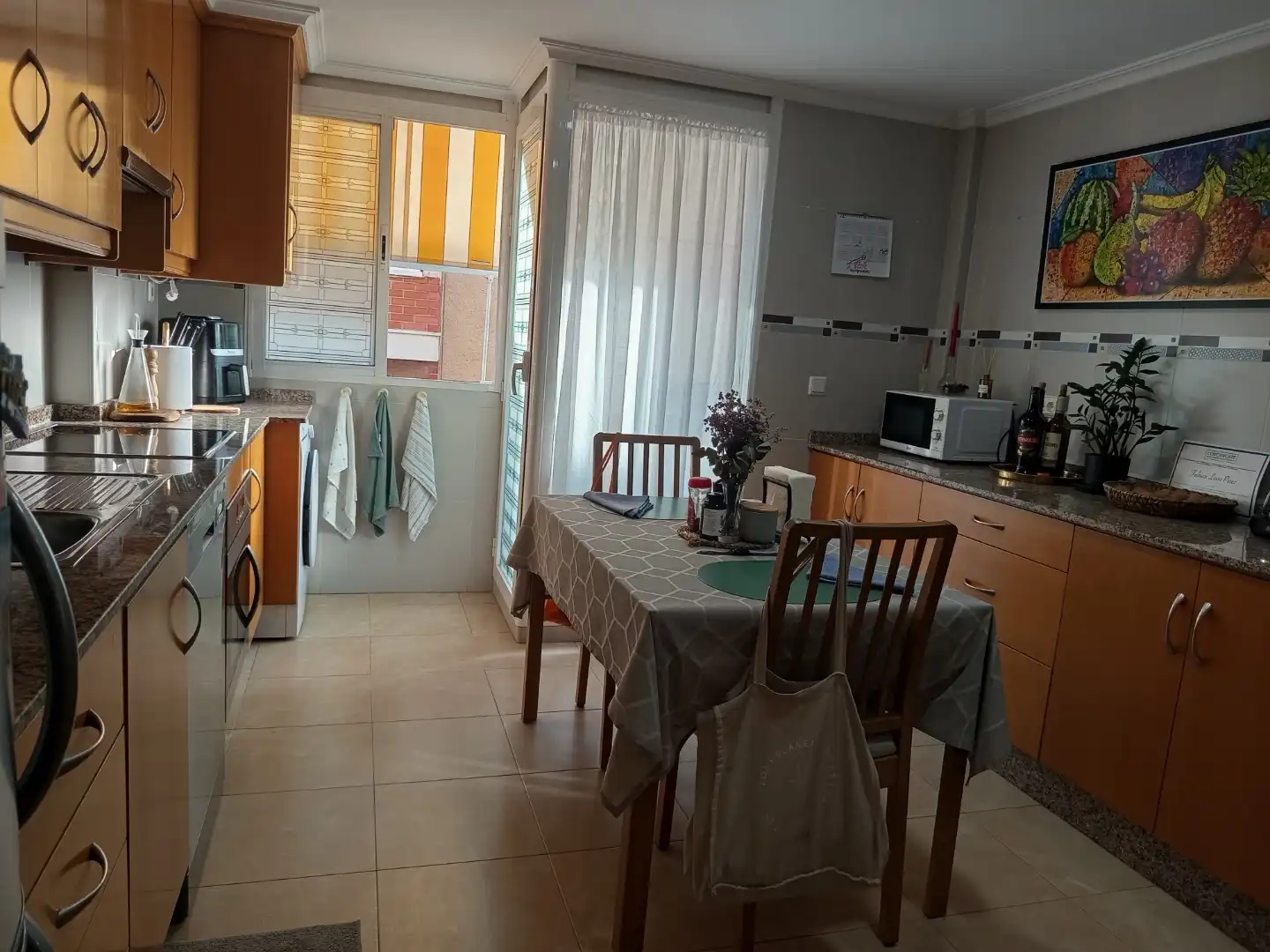 Küche von Maisonette zum Verkauf in Santa Pola mit Klimaanlage, Terrasse und Abstellraum