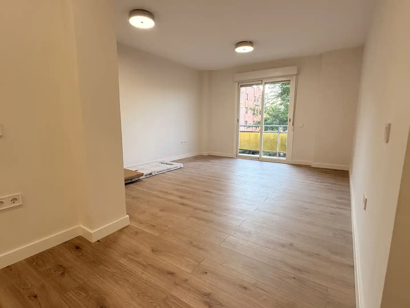 Flat for rent in Calle Arzobispo Cos, 18, Quintana Living room of Flat for rent in Madrid with Heating, Private garden and Terrace