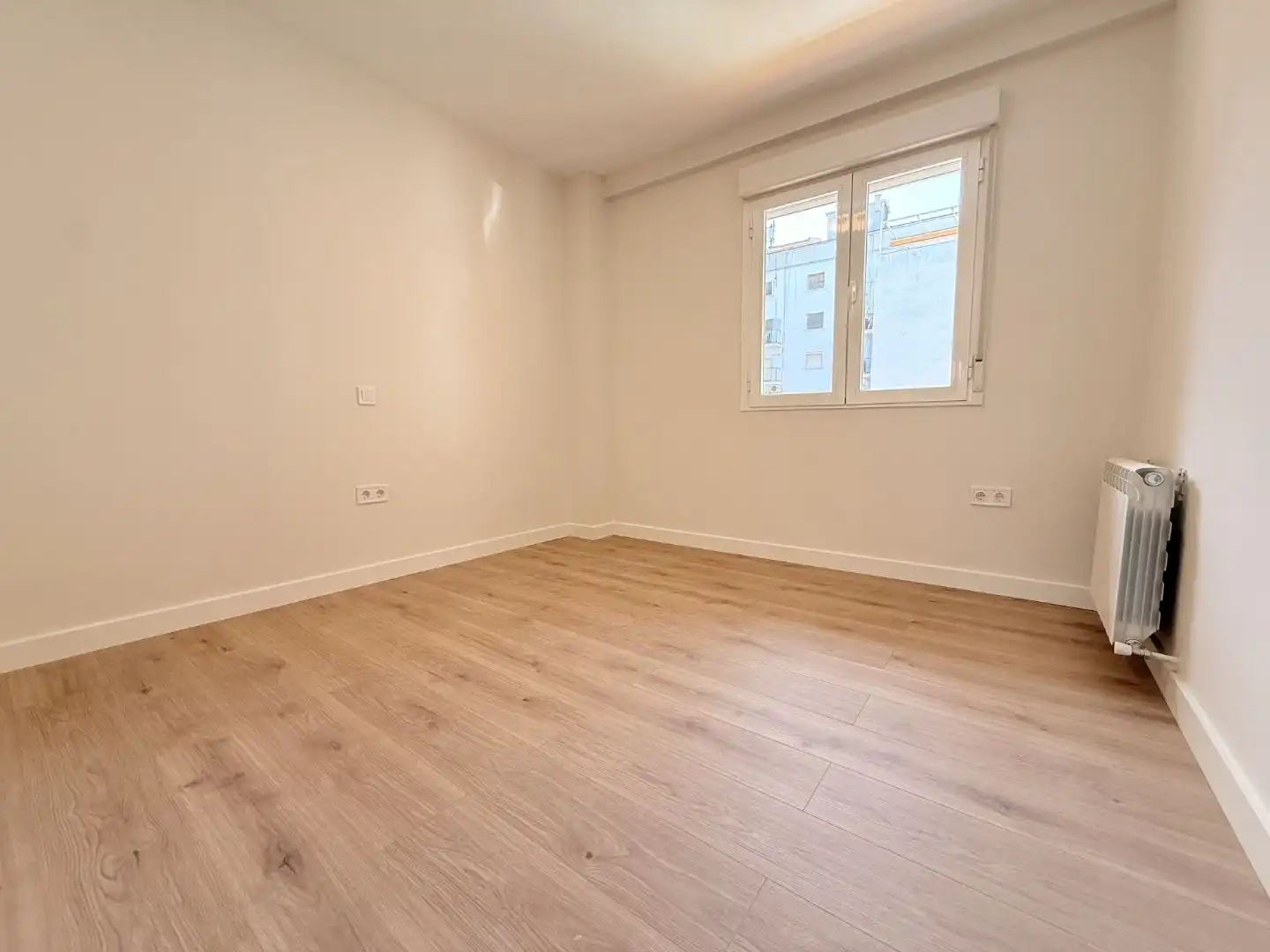Flat for rent in Calle Arzobispo Cos, 18, Quintana Bedroom of Flat for rent in Madrid with Heating, Private garden and Terrace