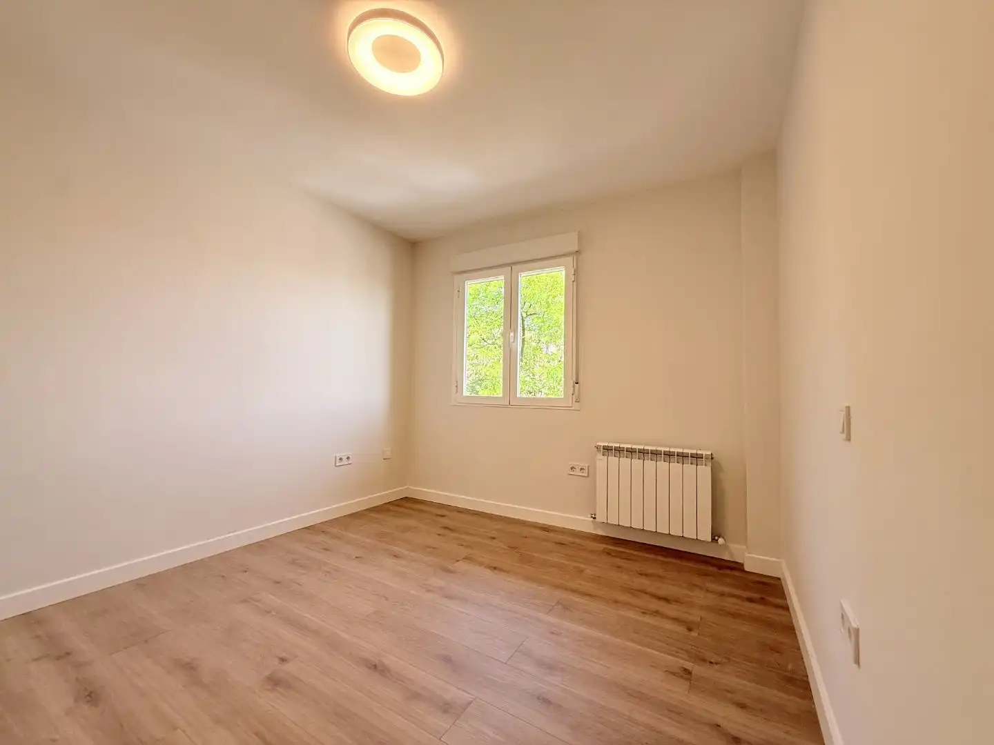 Flat for rent in Calle Arzobispo Cos, 18, Quintana Bedroom of Flat for rent in Madrid with Heating, Private garden and Terrace