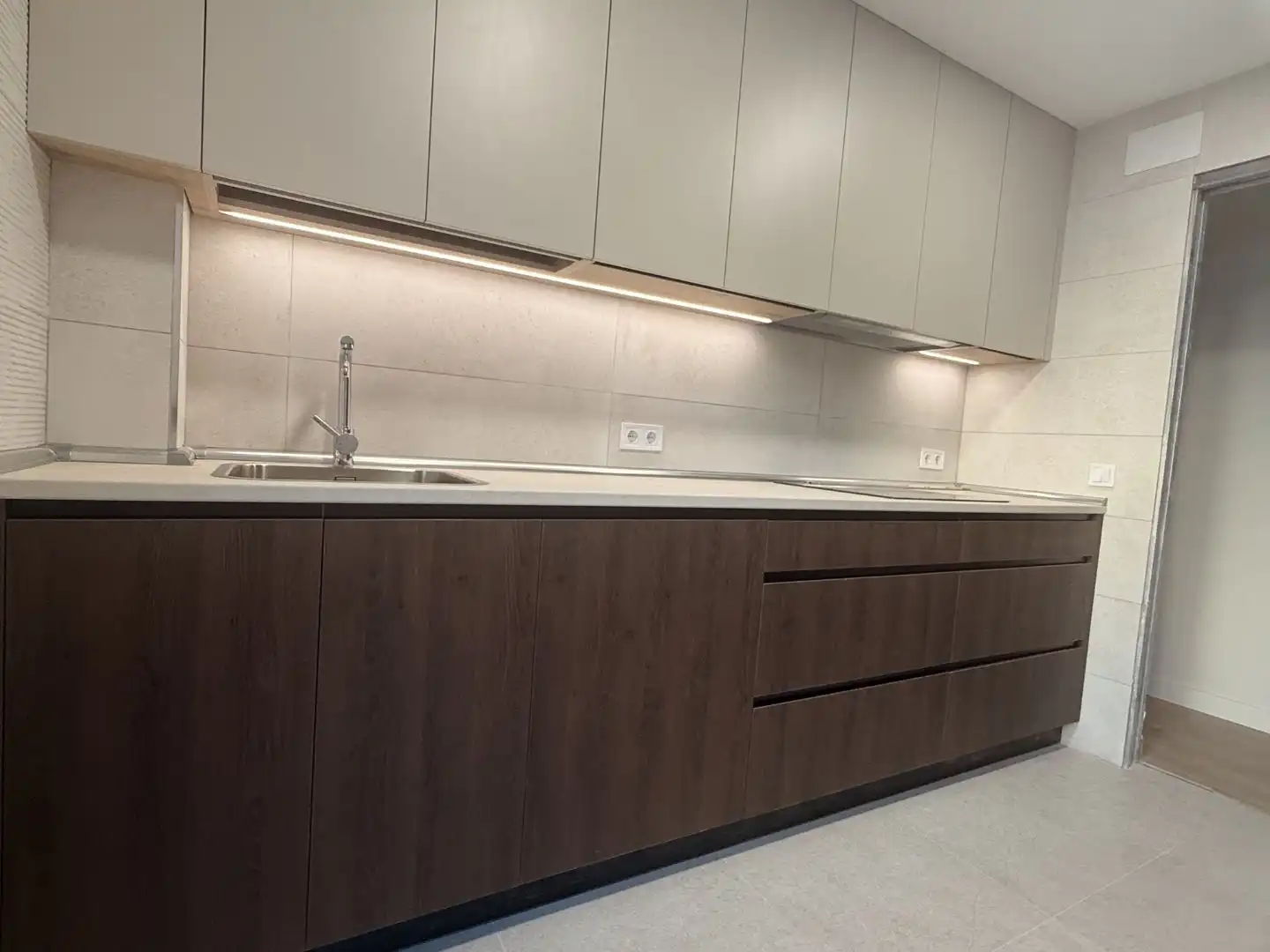 Flat for rent in Calle Arzobispo Cos, 18, Quintana Kitchen of Flat for rent in Madrid with Heating, Private garden and Terrace