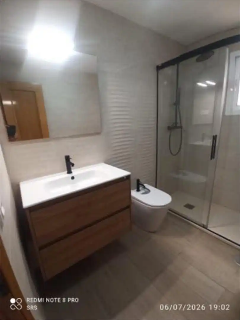 Baño de Piso de alquiler en Málaga con Terraza