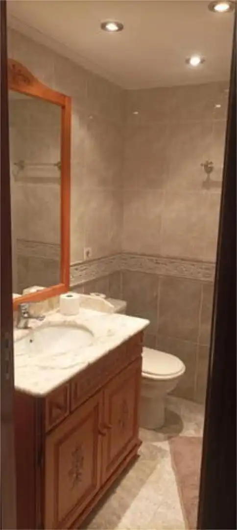 Piso de alquiler en Adurtza Baño de Piso de alquiler en Vitoria - Gasteiz con Calefacción y Terraza