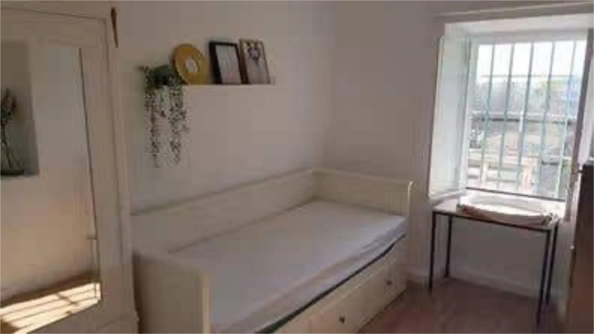 Casa adosada en venta en Campus Universitario Habitación de Casa adosada en venta en Cáceres con Jardín privado, Terraza y Trastero
