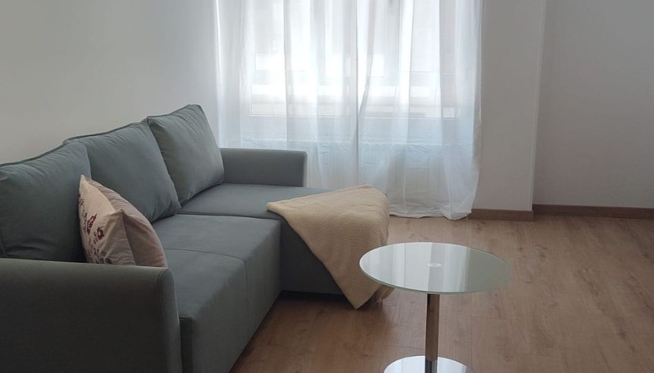 Flat for rent in Calle Picu Urriellu, 6, El Berrón - La Carrera, Siero - image 1 Photo 1 of Flat for rent in Calle Picu Urriellu, 6, El Berrón - La Carrera, Siero