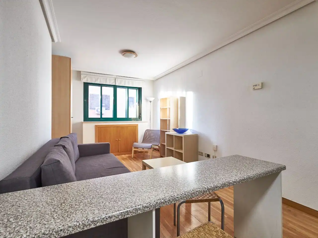 Estudio en venta en Calle de Rafael Bergamín, 16, San Juan Bautista Sala de estar de Estudio en venta en Madrid con Aire acondicionado, Jardín privado y Parquet