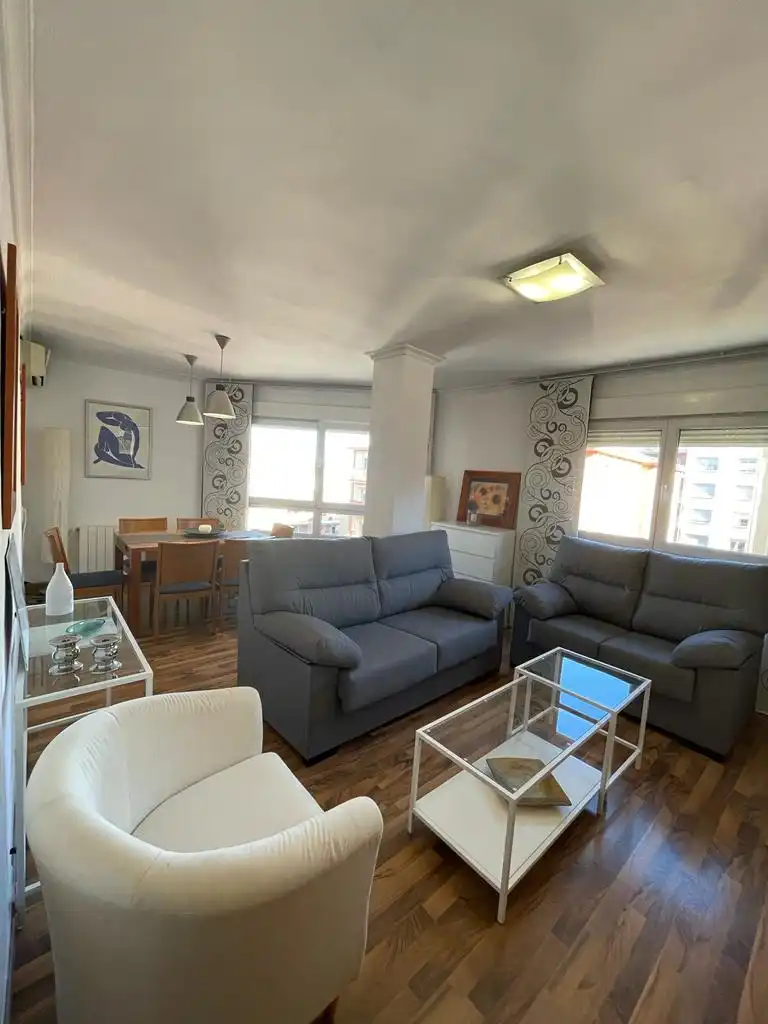 Wohnung zur Miete in Carrer el Camí, 70, Alcoy / Alcoi Wohnzimmer von Wohnung zur Miete in Alcoy / Alcoi mit Klimaanlage und Balkon
