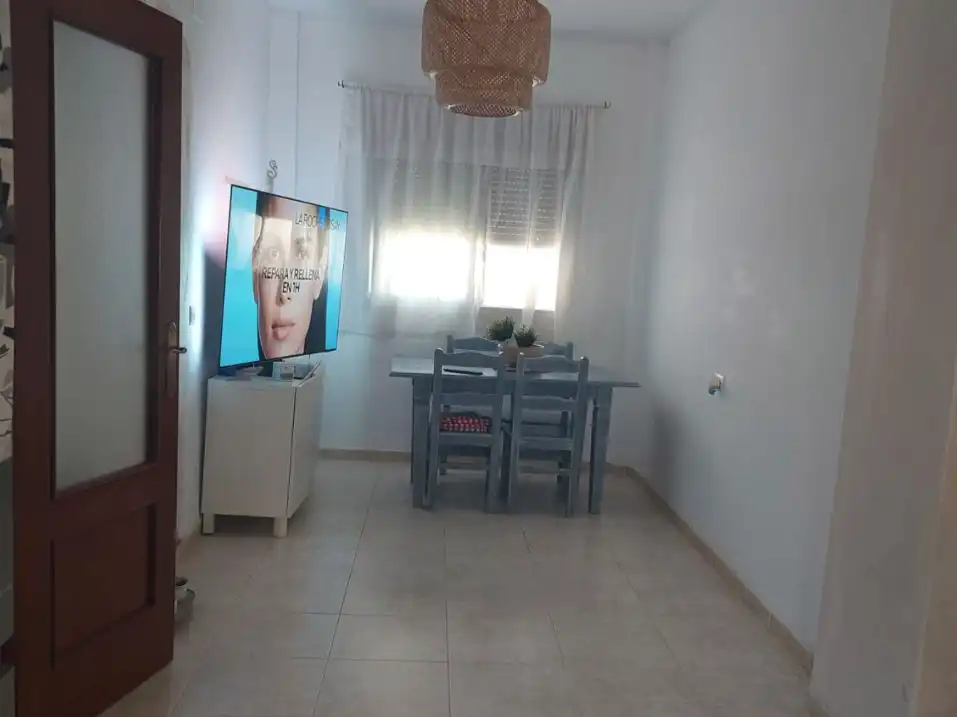 Comedor de Casa o chalet de alquiler en Gines con Aire acondicionado, Terraza y Balcón