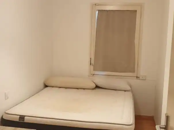 Pis de lloguer a Carrer de la Indústria, 48, El Camp d'en Grassot i Gràcia Nova Dormitori de Pis de lloguer en Barcelona Capital amb Aire condicionat, Terrassa i Balcó