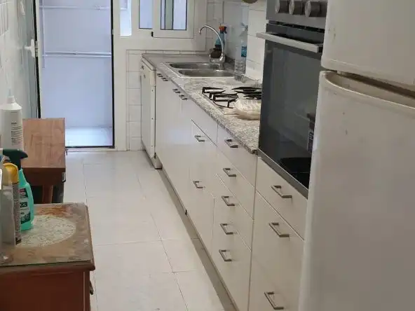 Pis de lloguer a Carrer de la Indústria, 48, El Camp d'en Grassot i Gràcia Nova Cuina de Pis de lloguer en Barcelona Capital amb Aire condicionat, Terrassa i Balcó