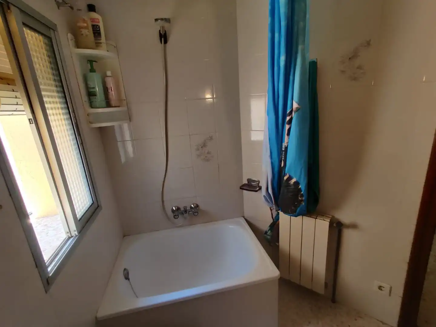 Detached homes for sale in Calle Mayor, 13, Tolva Bathroom of Detached homes for sale in Tolva