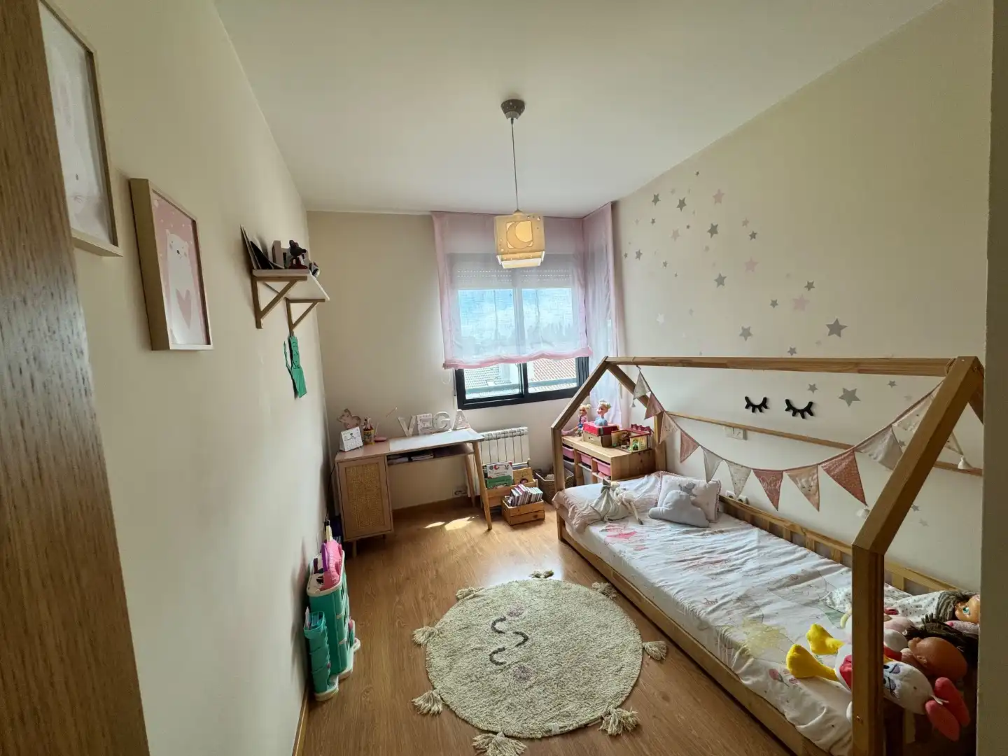 Piso en venta en Calle Comunidad de Cantabria, 36, Laguna de Duero Habitación de Piso en venta en Laguna de Duero con Aire acondicionado, Calefacción y Parquet