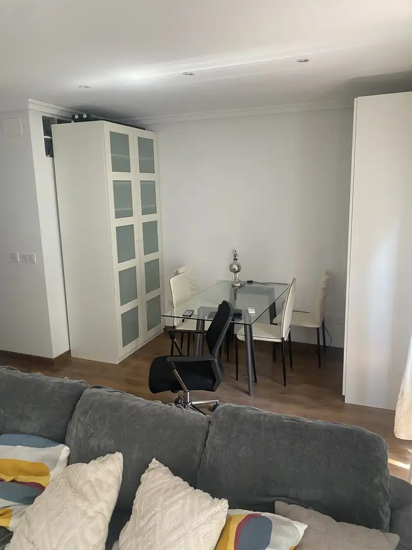 Flat for rent in Calle de Fernández de la Hoz, 37, Almagro Dining room of Flat for rent in Madrid Capital with Air Conditioner and Balcony