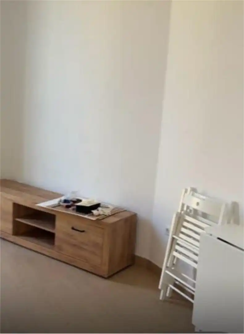 Piso de alquiler en Centro - Doña Mercedes Habitación de Piso de alquiler en Dos Hermanas con Calefacción, Terraza y Amueblado