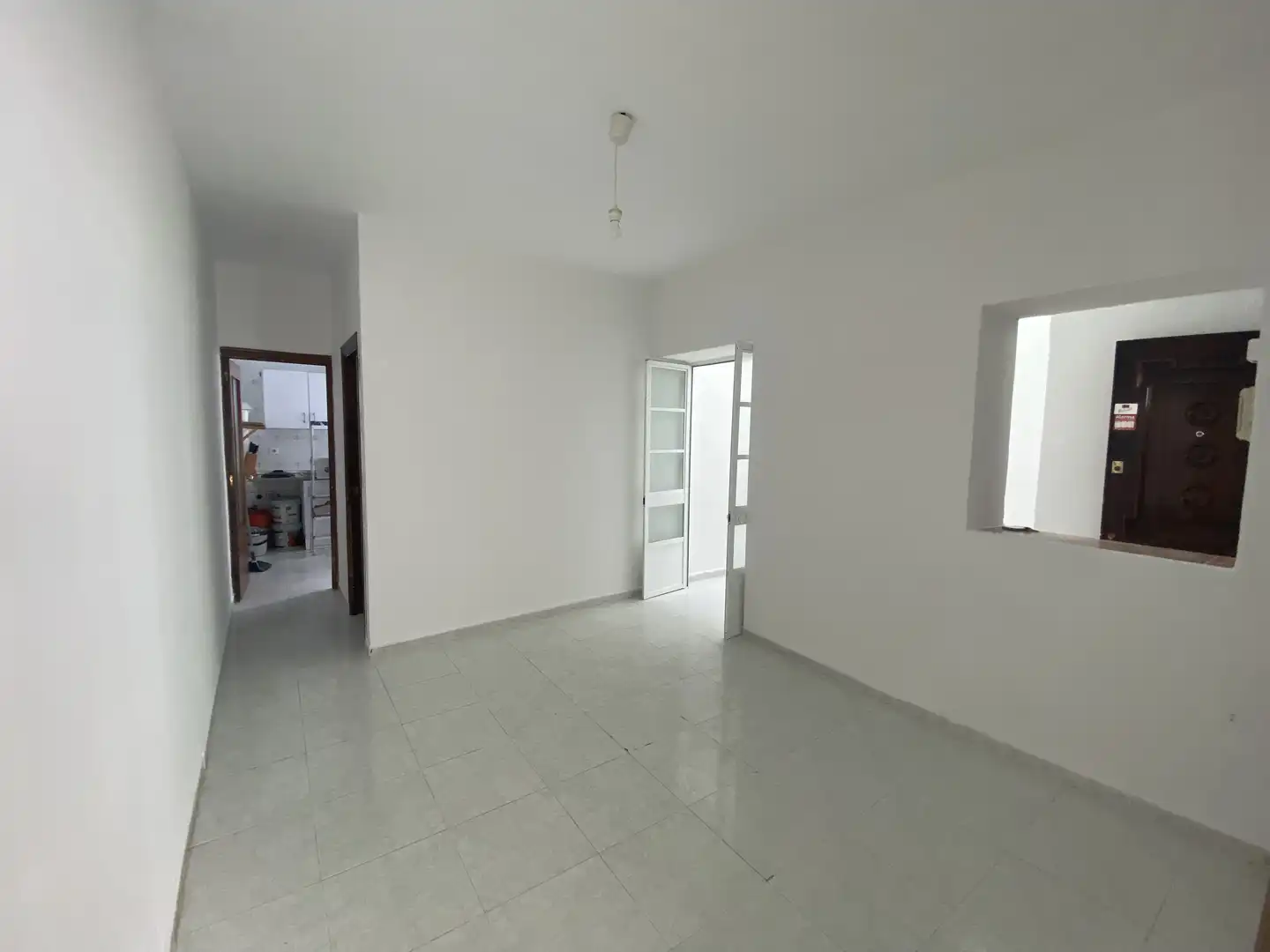 Apartament en venda a Calle San Vicente, 11, Plaza de toros - Venta Vargas - Capitania Apartament en venda en San Fernando amb Balcó