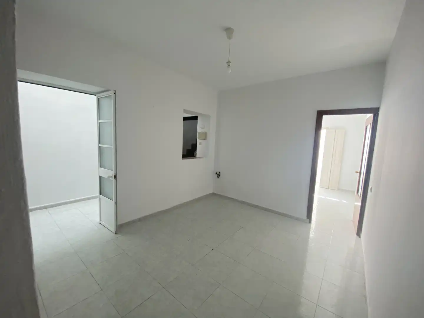 Apartament en venda a Calle San Vicente, 11, Plaza de toros - Venta Vargas - Capitania Apartament en venda en San Fernando amb Balcó