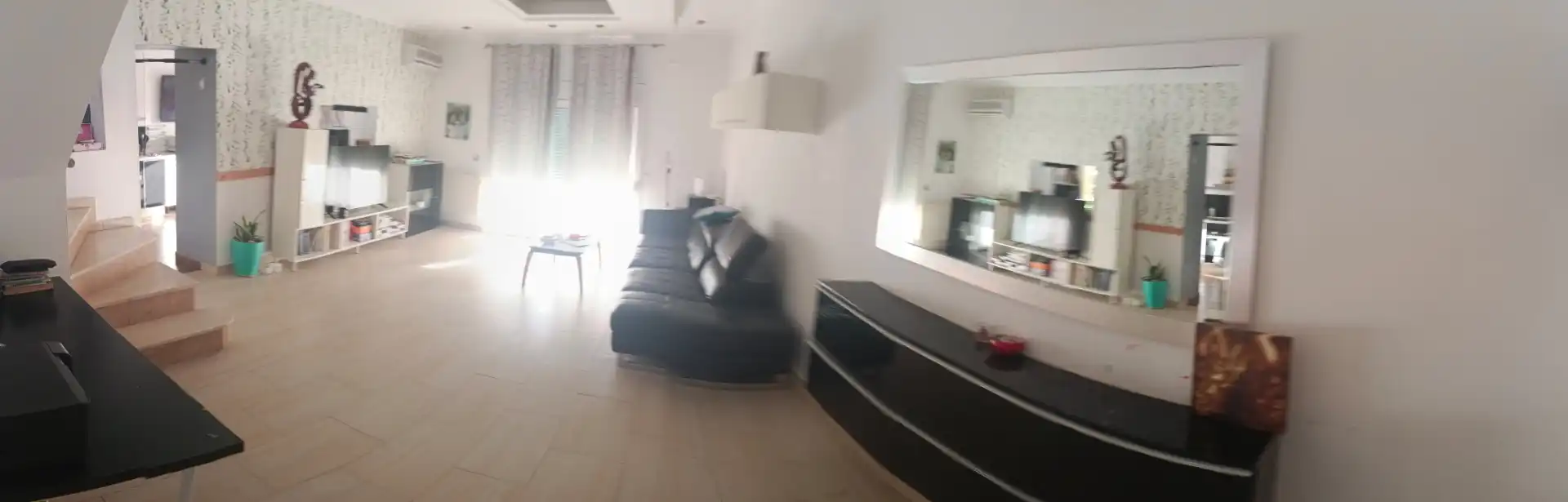 Sala de estar de Casa adosada en venta en Sant Pere de Ribes con Aire acondicionado, Calefacción y Jardín privado