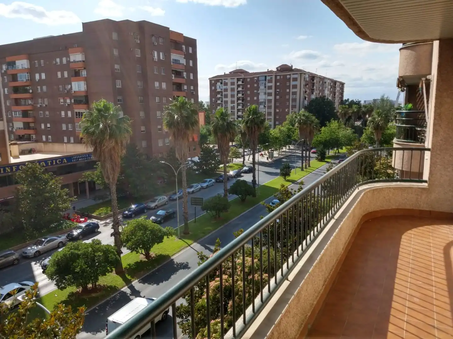 Flat for rent in Calle Ángel Quintanilla Ulla, 1, Valdepasillas - La Paz - Huerta Rosales Exterior view of Flat for rent in Badajoz with Terrace, Swimming Pool and Furnished