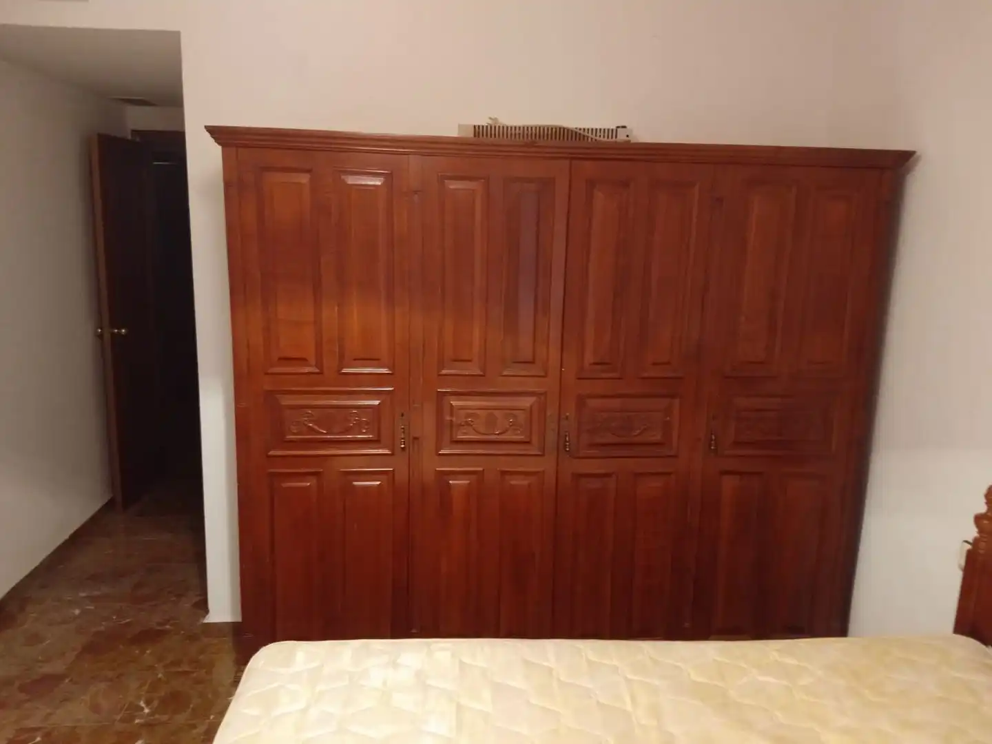 Flat for rent in Calle Ángel Quintanilla Ulla, 1, Valdepasillas - La Paz - Huerta Rosales Bedroom of Flat for rent in Badajoz with Terrace, Swimming Pool and Furnished