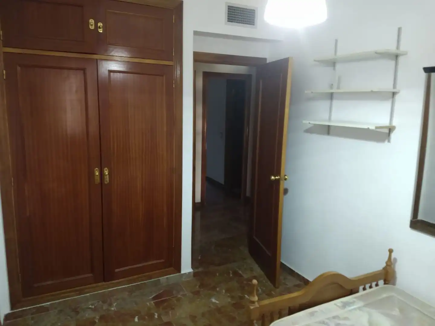 Flat for rent in Calle Ángel Quintanilla Ulla, 1, Valdepasillas - La Paz - Huerta Rosales Flat for rent in Badajoz with Terrace, Swimming Pool and Furnished