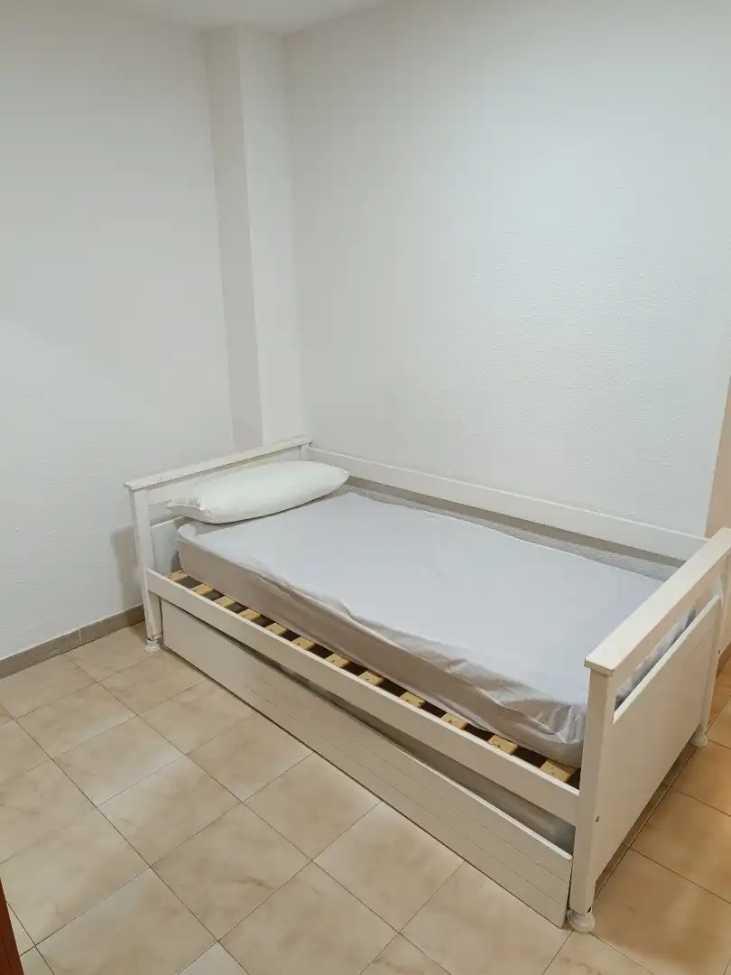 Apartament de lloguer a Calle Moral de la Magdalena, 24, Centro - Sagrario Dormitori de Apartament de lloguer en Granada amb Aire condicionat, Calefacció i Terrassa