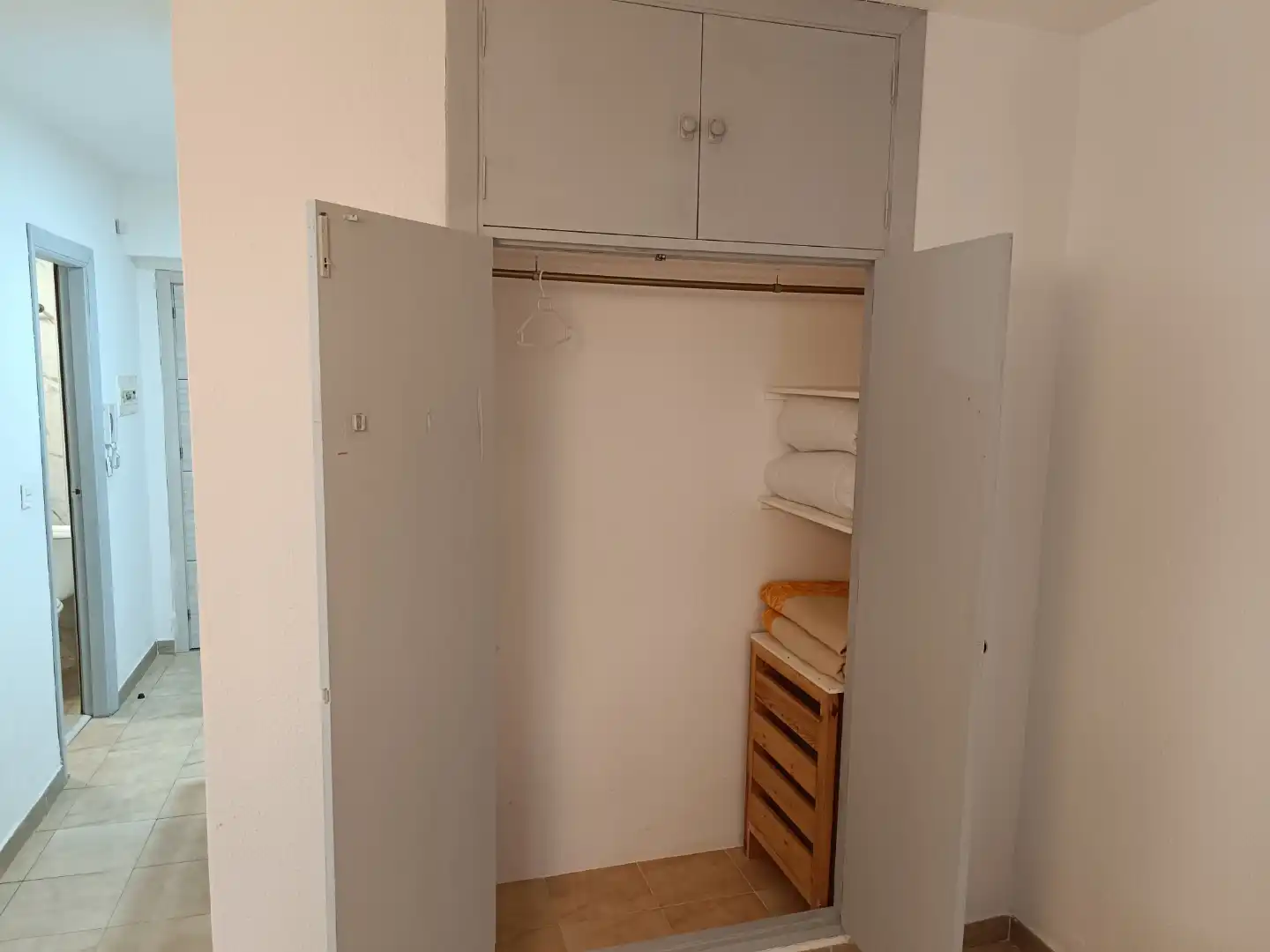 Apartament de lloguer a Calle Moral de la Magdalena, 24, Centro - Sagrario Dormitori de Apartament de lloguer en Granada amb Aire condicionat, Calefacció i Terrassa