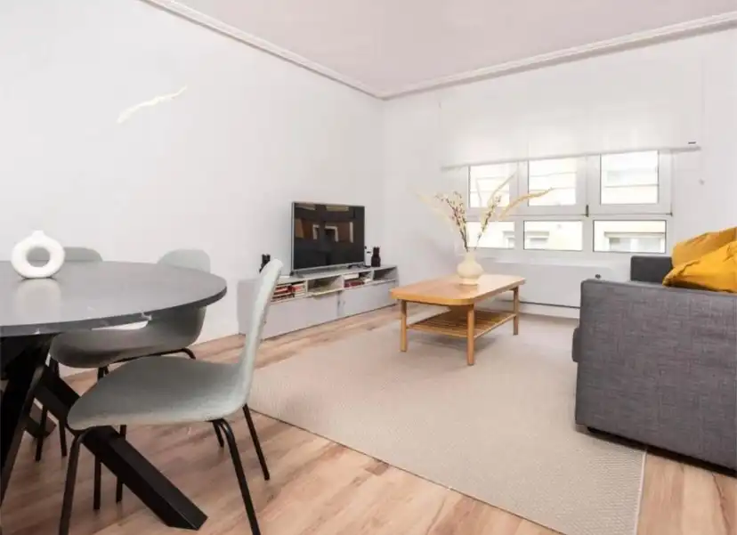 Flat for rent in Calle Vicente Jove, 25, El Natahoyo Living room of Flat for rent in Gijón with Heating, Furnished and Video intercom