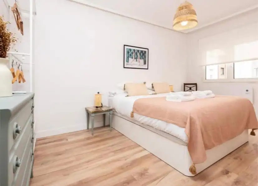 Flat for rent in Calle Vicente Jove, 25, El Natahoyo Bedroom of Flat for rent in Gijón with Heating, Furnished and Video intercom