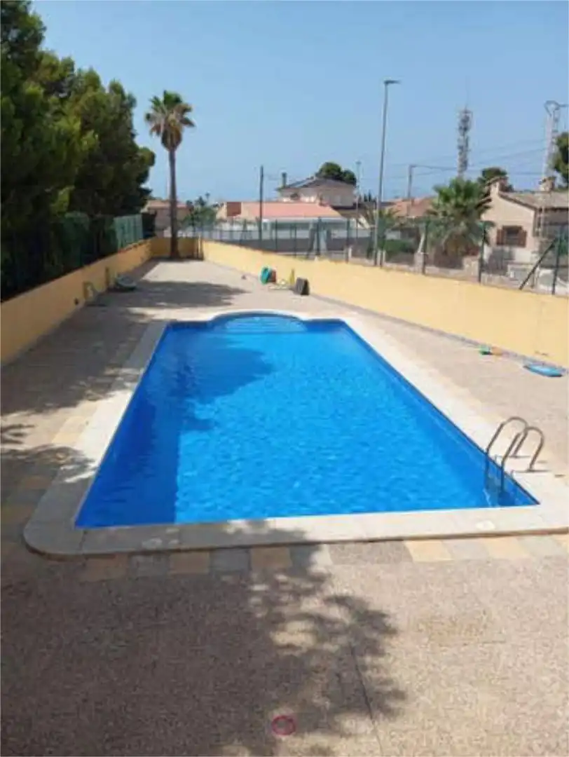 Apartamento de alquiler en Calabardina Piscina de Apartamento de alquiler en Águilas con Piscina y Amueblado