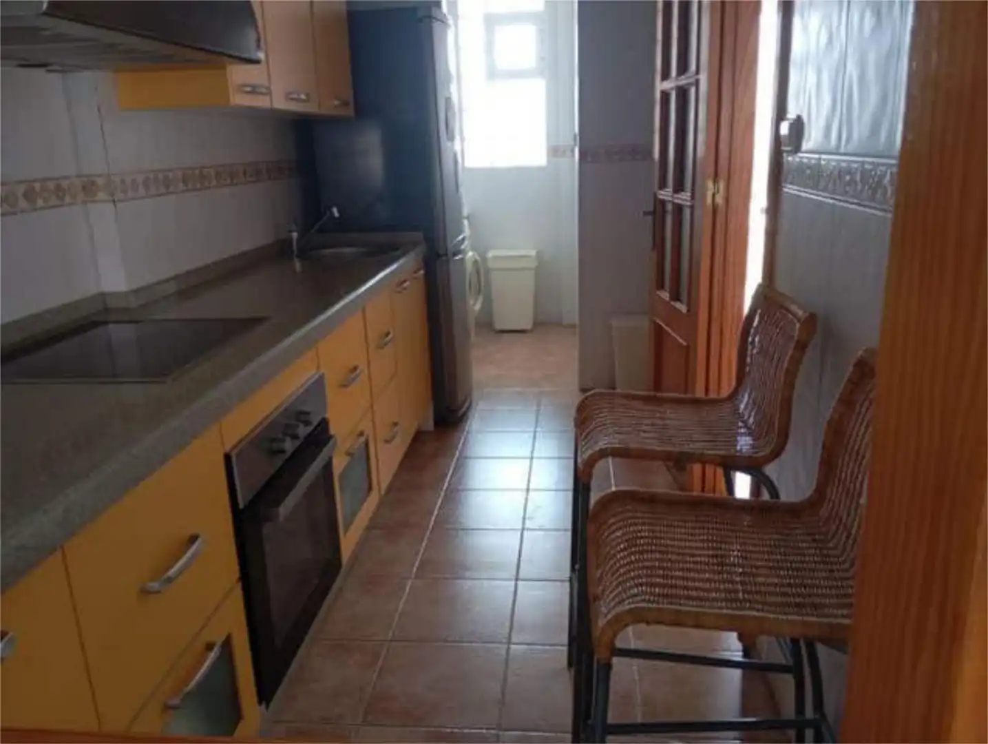 Apartamento de alquiler en Calabardina Cocina de Apartamento de alquiler en Águilas con Piscina y Amueblado