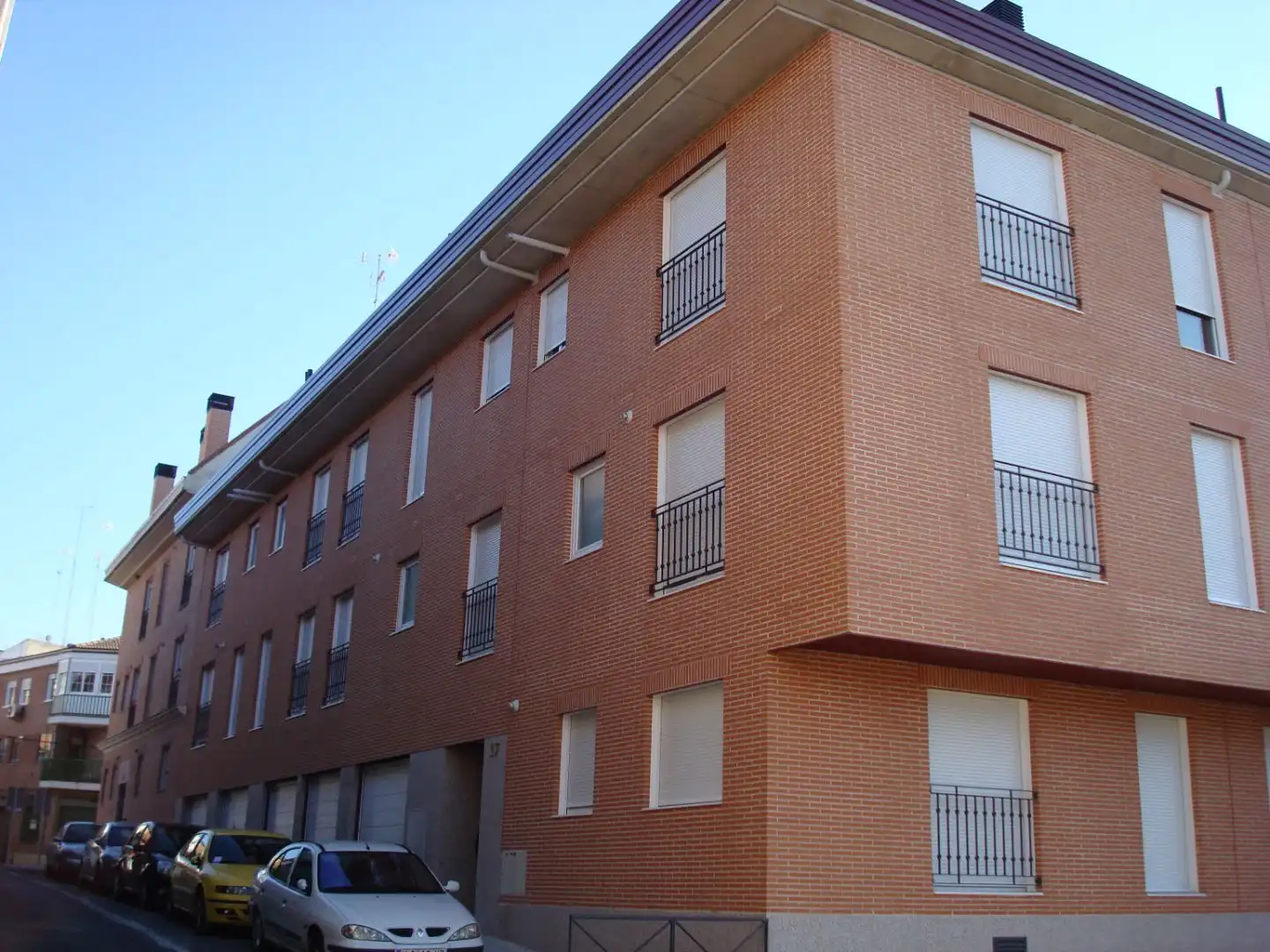 Flat for rent in Calle del Hospital, 37, Pueblo Exterior view of Flat for rent in Pozuelo de Alarcón with Storage room, Balcony and Video intercom