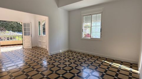 Piso en venta en Avenida Islas Canarias, 93, Buenavista - Chapatal, Santa Cruz de Tenerife Capital - imagen 4 Foto 4 de Piso en venta en Avenida Islas Canarias, 93, Buenavista - Chapatal, Santa Cruz de Tenerife Capital