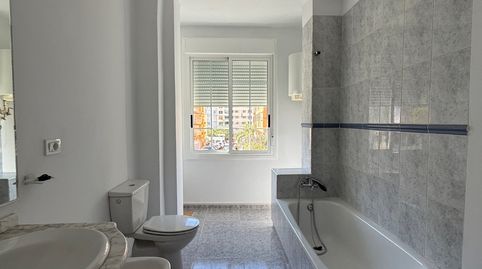Piso en venta en Avenida Islas Canarias, 93, Buenavista - Chapatal, Santa Cruz de Tenerife Capital - imagen 5 Foto 5 de Piso en venta en Avenida Islas Canarias, 93, Buenavista - Chapatal, Santa Cruz de Tenerife Capital