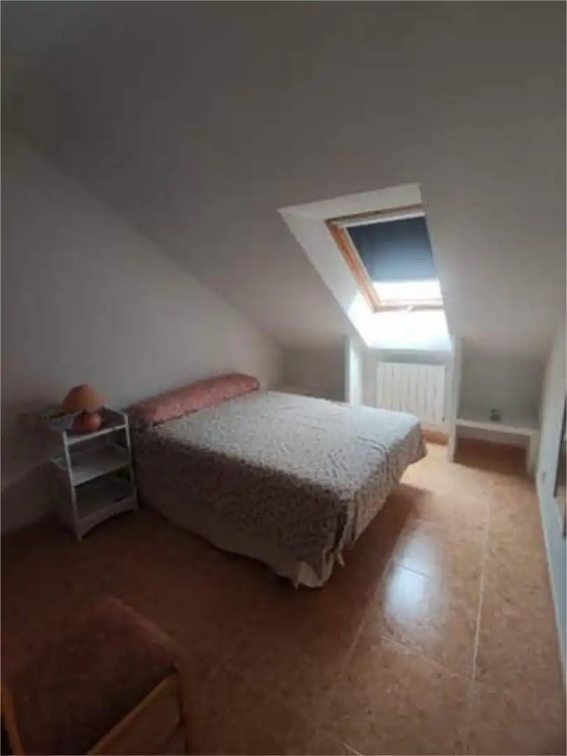 Habitación de Piso en venta en Alberite con Calefacción, Terraza y Amueblado