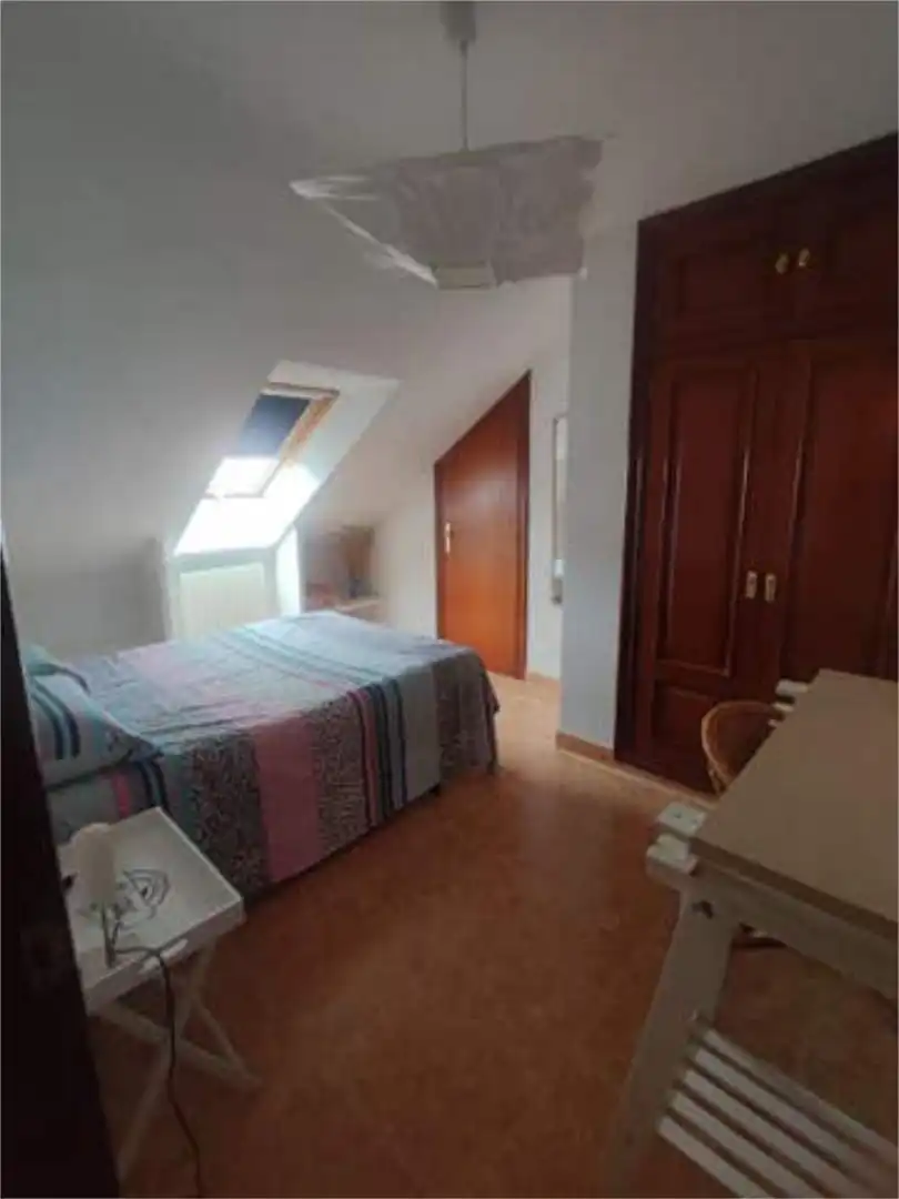 Habitación de Piso en venta en Alberite con Calefacción, Terraza y Amueblado