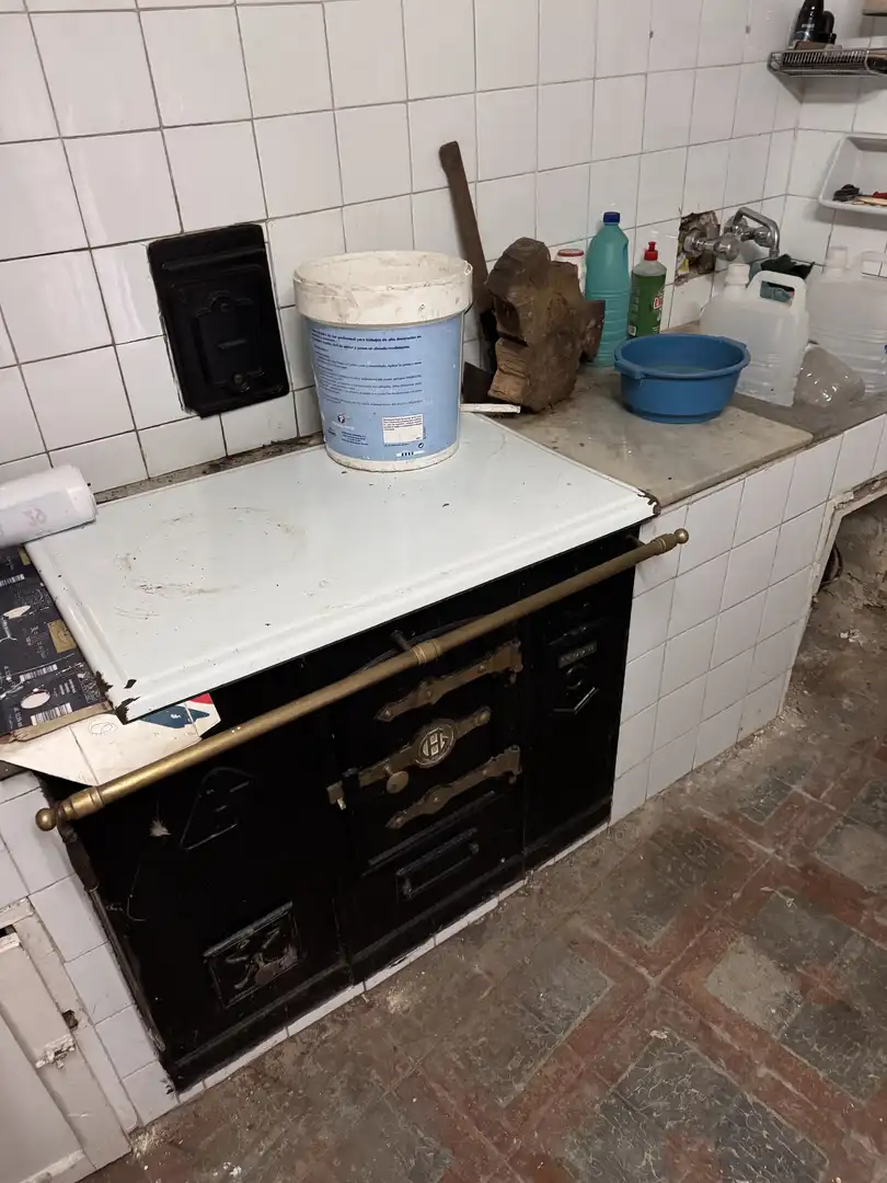 Kitchen of Houses for sale in Vegacervera