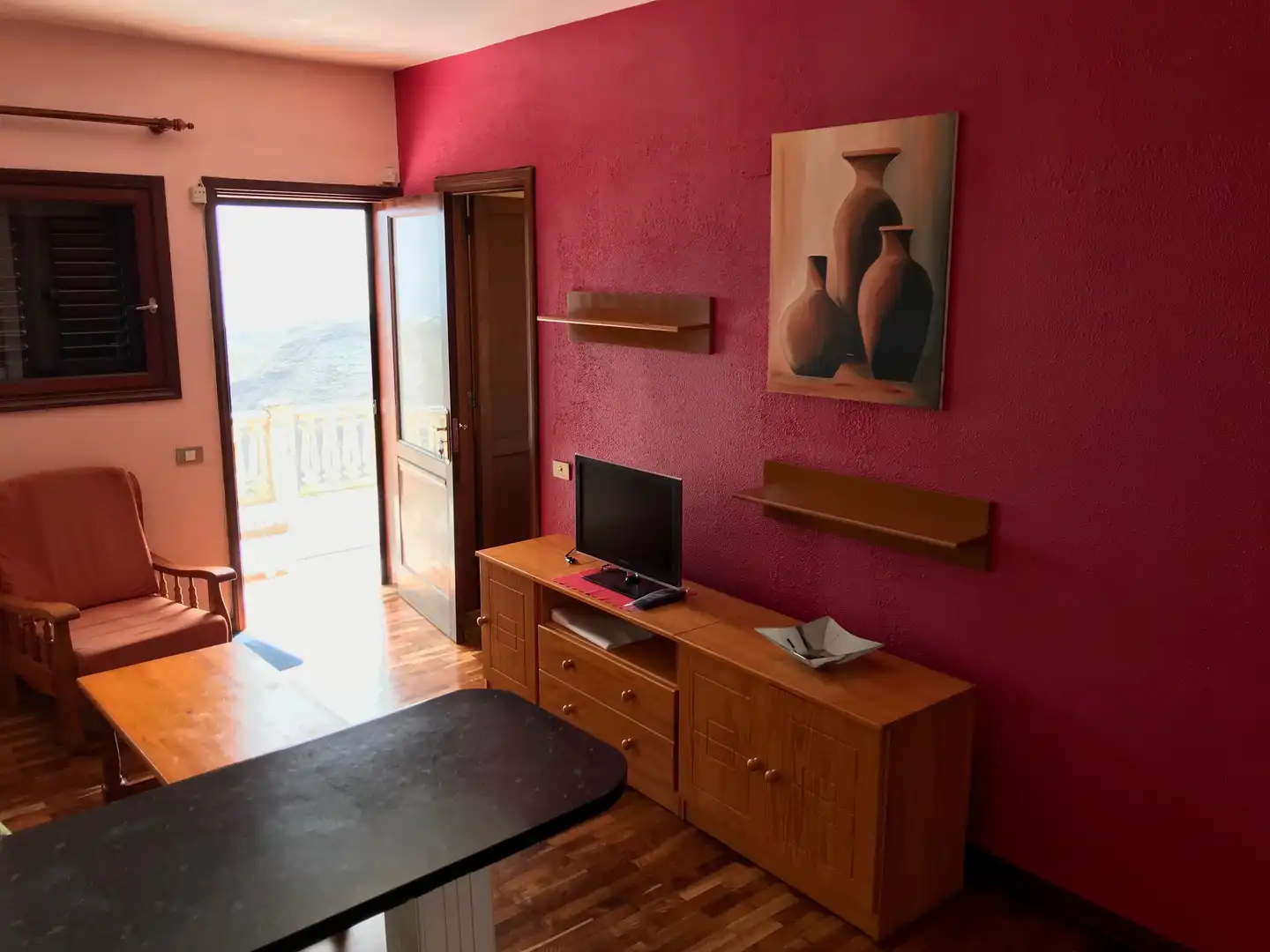 Pis de lloguer a Calle Escultor Juan Jaén Díaz, 9, Tafira Sala d'estar de Pis de lloguer en Las Palmas de Gran Canaria amb Parquet, Terrassa i Moblat