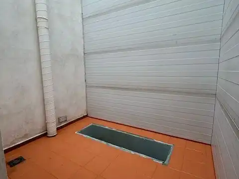 Casa adosada de alquiler en Carrer ďAnglesola, 1, Vilagrassa Casa adosada de alquiler en Vilagrassa con Calefacción, Parquet y Balcón