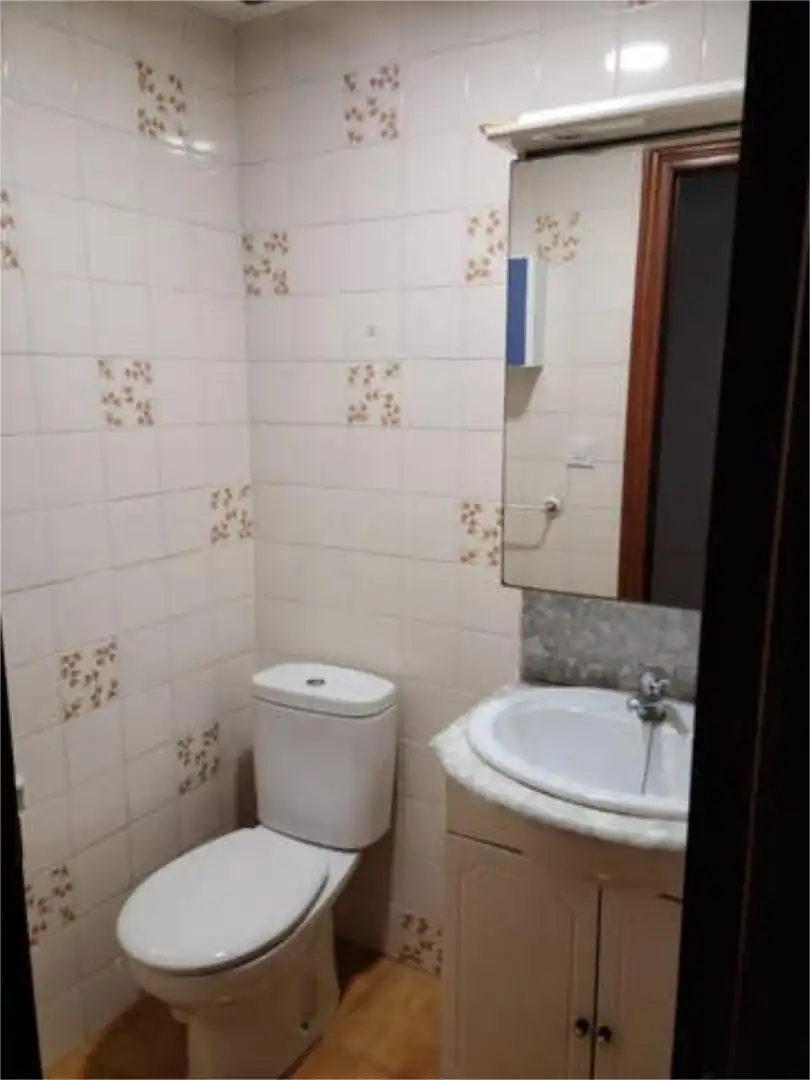 Baño de Piso de alquiler en Canals