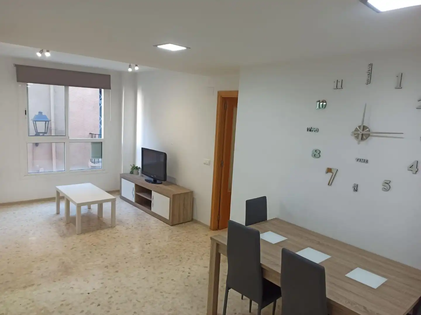 Flat for rent in Travesía Hospital, 2, Alberic Living room of Flat for rent in Alberic with Air Conditioner, Heating and Furnished