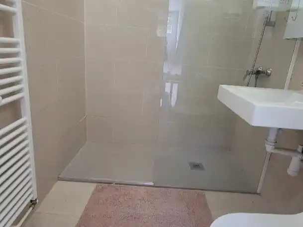 Piso en venta en Avenguda deth Pas d'Arró, 53, Vielha Baño de Piso en venta en Vielha e Mijaran con Calefacción, Jardín privado y Terraza