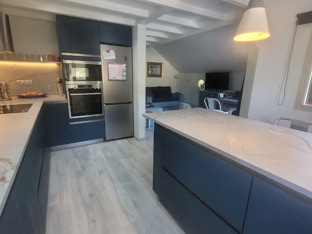 Piso en venta en Avenguda deth Pas d'Arró, 53, Vielha Cocina de Piso en venta en Vielha e Mijaran con Calefacción, Jardín privado y Terraza