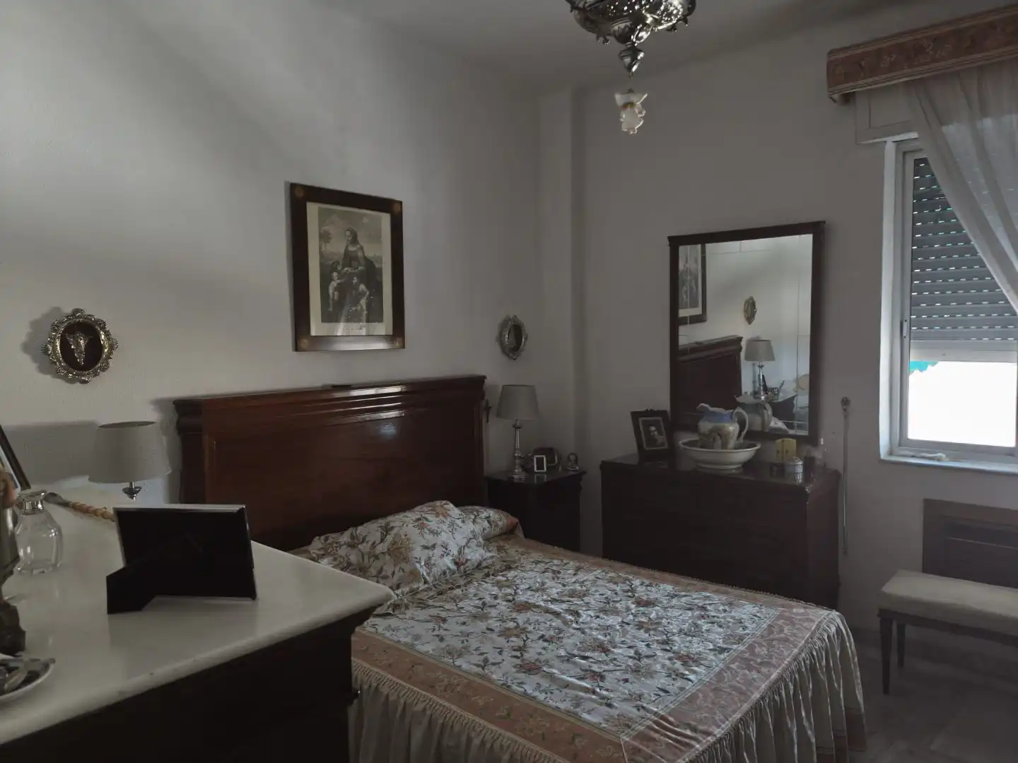 Piso en venta en Calle María Antonia Jesús Tirado, 5, Madre de Dios Habitación de Piso en venta en Jerez de la Frontera